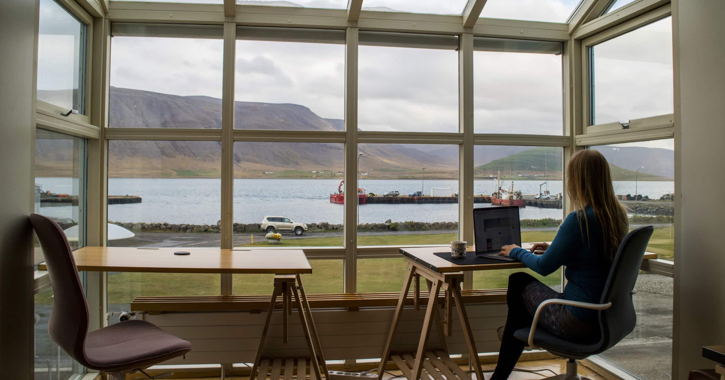 How to Manage Your Digital Nomads & Stay Compliant